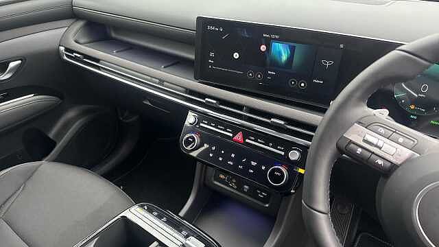Hyundai TUCSON 1.6T 239 Hybrid Black Line 5dr Auto Hybrid Estate