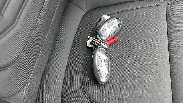 Hyundai TUCSON 1.6T 239 Hybrid Black Line 5dr Auto Hybrid Estate