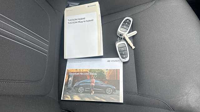 Hyundai TUCSON 1.6 TGDi Hybrid 230 Premium 5dr 2WD Auto Hybrid Estate