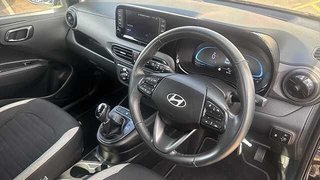 Hyundai I10 1.0 [63] Advance 5dr Auto [Nav] Petrol Hatchback Black